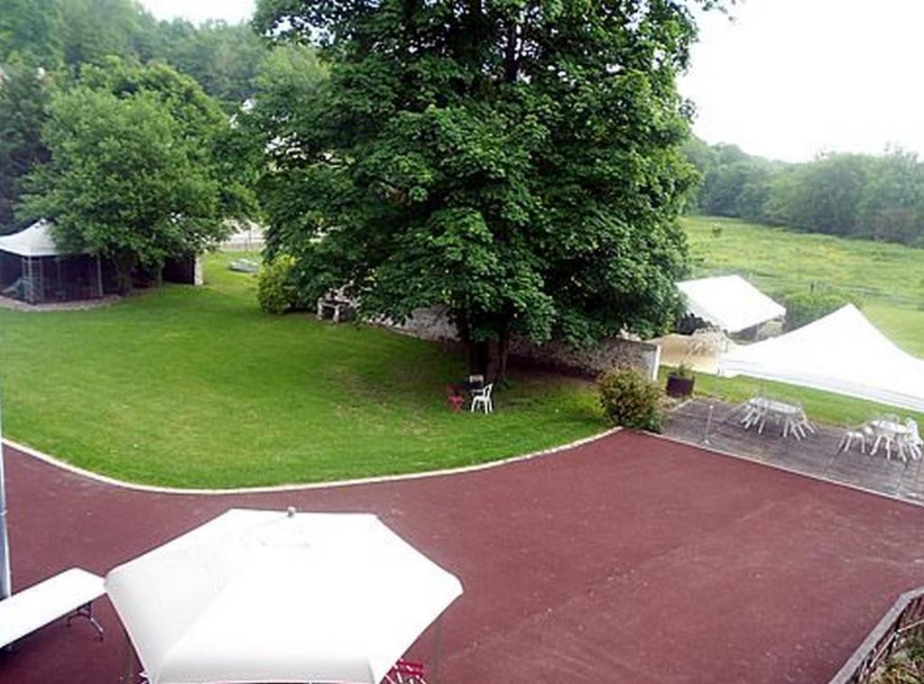 Le Moulin De Pommeuse Bed & Breakfast Exterior foto
