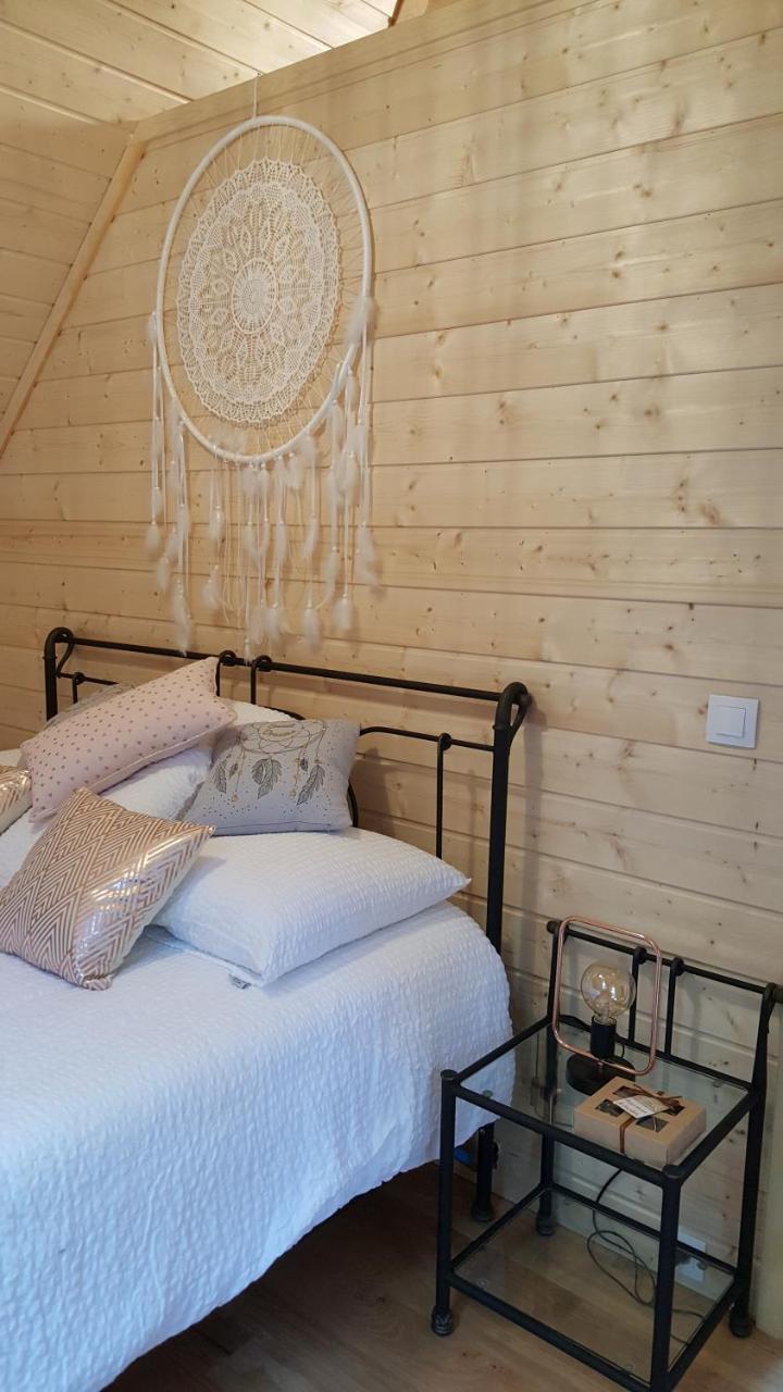 Le Moulin De Pommeuse Bed & Breakfast Exterior foto